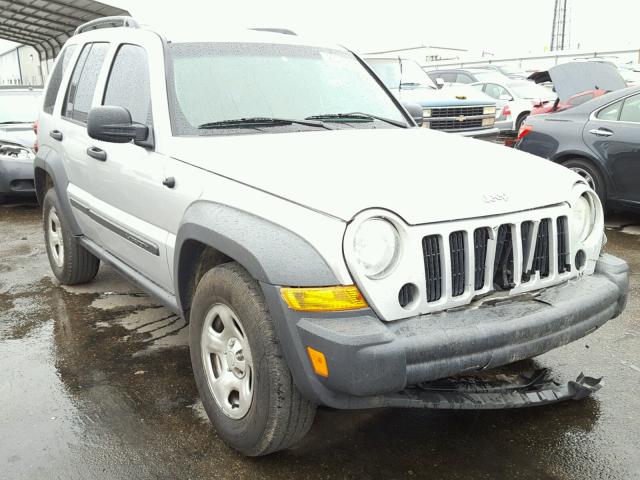 1J4GK48K86W218807 - 2006 JEEP LIBERTY SP SILVER photo 1