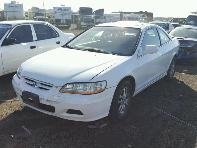 1HGCG22561A015063 - 2001 HONDA ACCORD EX WHITE photo 2