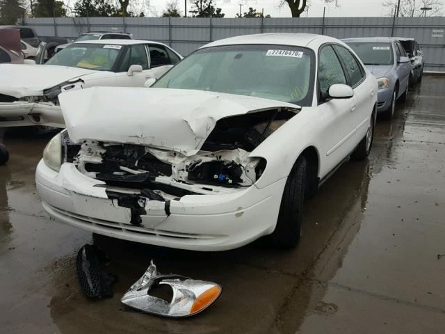 1FAFP55U03G267607 - 2003 FORD TAURUS SES WHITE photo 2