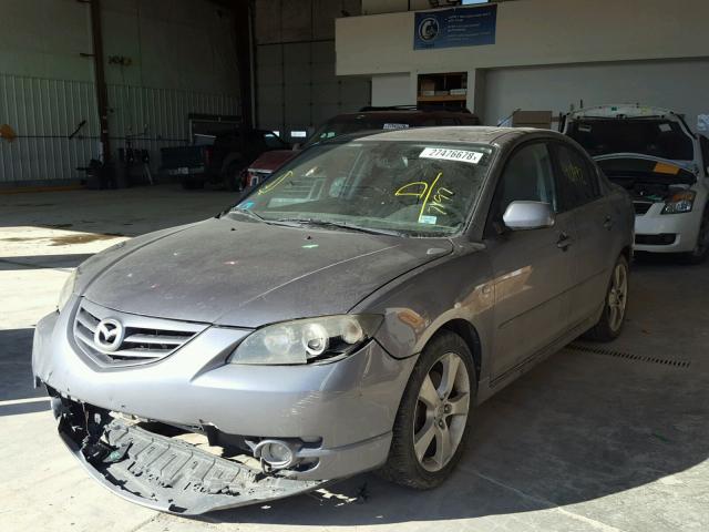 JM1BK324561527197 - 2006 MAZDA 3 S GRAY photo 2