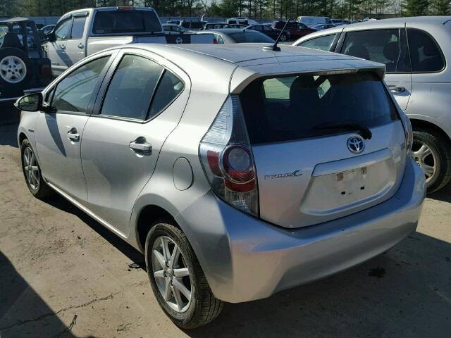 JTDKDTB30E1561175 - 2014 TOYOTA PRIUS C SILVER photo 3