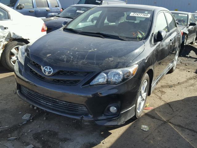 2T1BU4EE7CC768027 - 2012 TOYOTA COROLLA BA BLACK photo 2