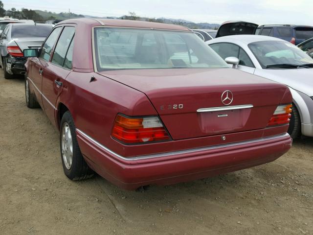 WDBEA32EXSC207038 - 1995 MERCEDES-BENZ E 320 BASE BURGUNDY photo 3