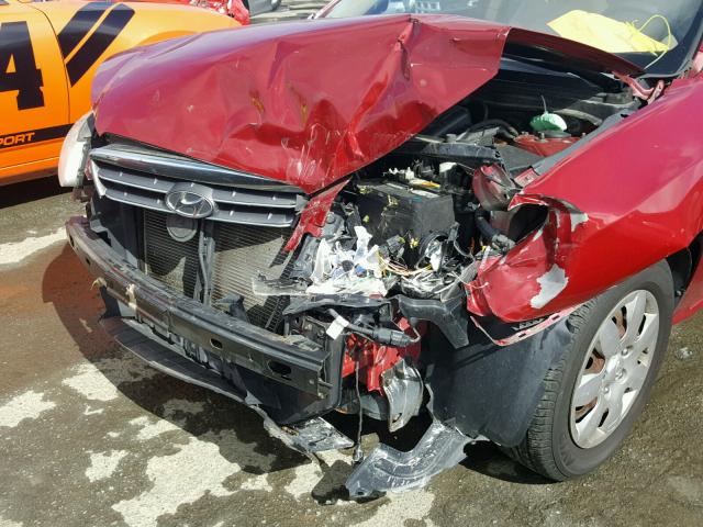 KMHDU46D67U206204 - 2007 HYUNDAI ELANTRA GL RED photo 9