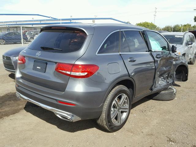 WDC0G4JB1JV033638 - 2018 MERCEDES-BENZ GLC 300 GRAY photo 4