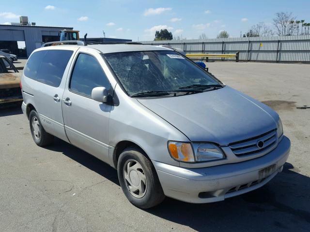 4T3ZF13C03U514531 - 2003 TOYOTA SIENNA LE SILVER photo 1