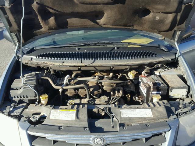 2C4GP44R15R493971 - 2005 CHRYSLER TOWN & COU BLUE photo 7