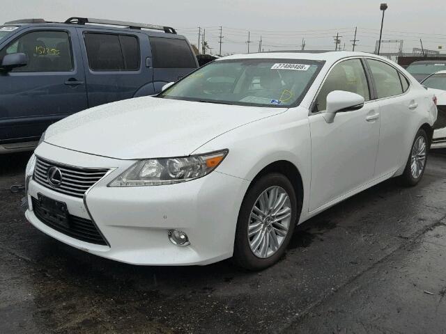 JTHBK1GG9D2083965 - 2013 LEXUS ES 350 WHITE photo 2