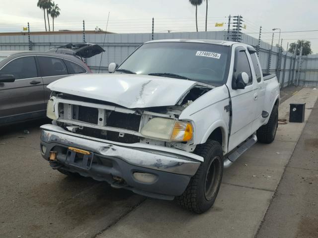 1FTRX08L42KA87247 - 2002 FORD F150 WHITE photo 2