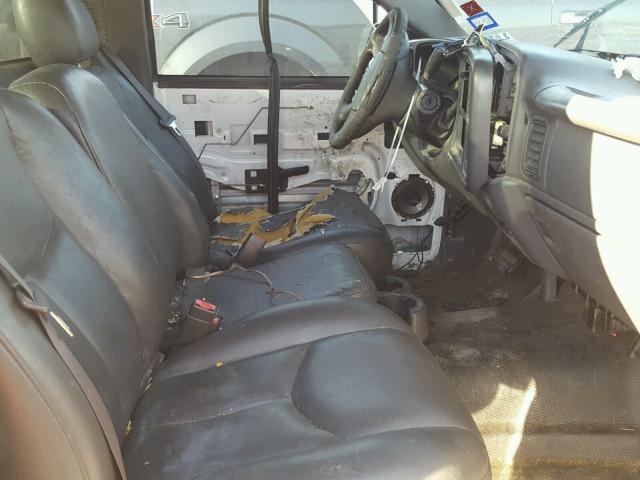 1GCEC14XX4Z131268 - 2004 CHEVROLET SILVERADO WHITE photo 5