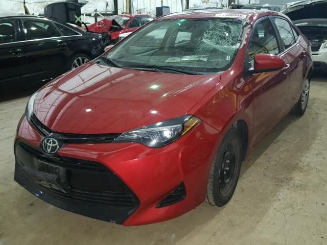 2T1BURHE0HC905342 - 2017 TOYOTA COROLLA L RED photo 2