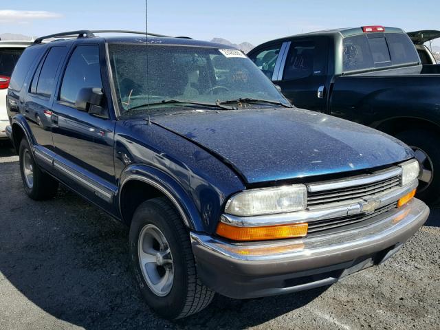 1GNCS13W4X2185768 - 1999 CHEVROLET BLAZER BLUE photo 1