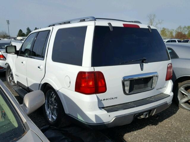5LMFU28R54LJ33962 - 2004 LINCOLN NAVIGATOR 白色 照片 3