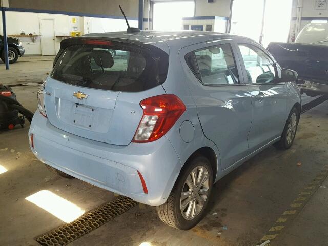 KL8CD6SA3GC579495 - 2016 CHEVROLET SPARK 1LT Синий фото 4