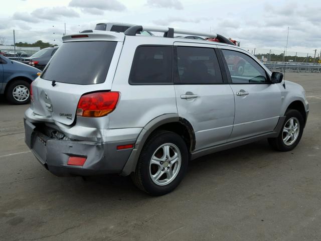 JA4LZ31G33U118938 - 2003 MITSUBISHI OUTLANDER SILVER photo 4