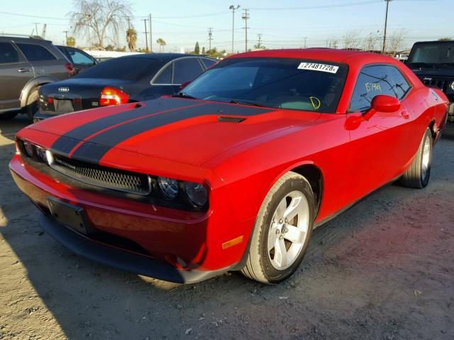 2B3CJ4DG0BH530686 - 2011 DODGE CHALLENGER RED photo 2