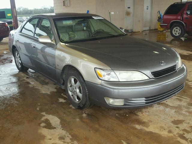 JT8BF28G8X5058731 - 1999 LEXUS ES 300 SILVER photo 1