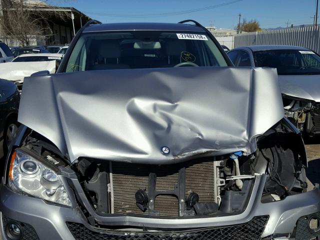 4JGBB8GB9BA746187 - 2011 MERCEDES-BENZ ML 350 4MA SILVER photo 7