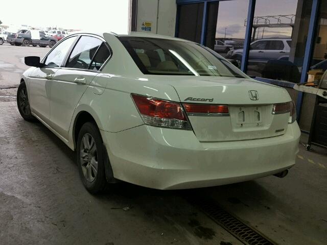 1HGCP2F68CA067641 - 2012 HONDA ACCORD SE WHITE photo 3