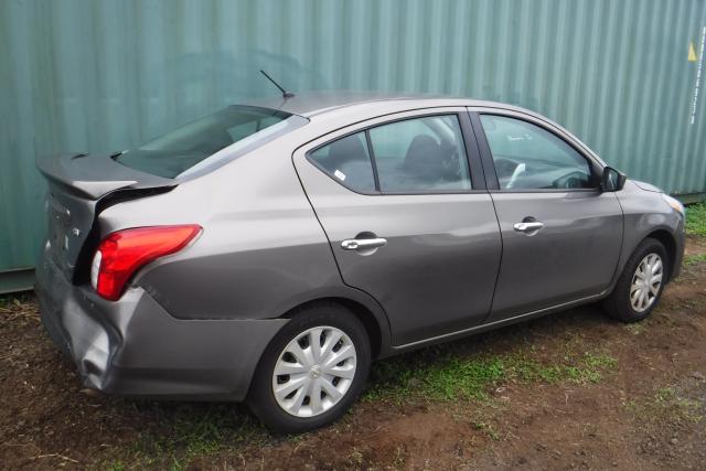 3N1CN7AP9GL852253 - 2016 NISSAN VERSA S GRAY photo 4