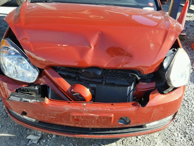 KMHCN3AC5AU154301 - 2010 HYUNDAI ACCENT SE ORANGE photo 7