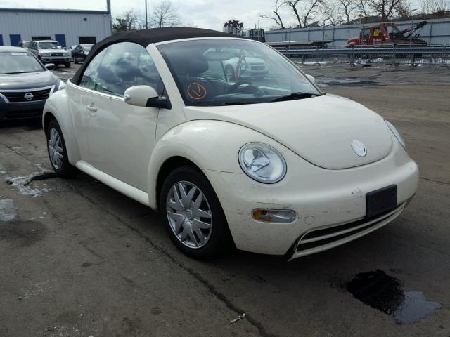 3VWBM31Y75M369863 - 2005 VOLKSWAGEN NEW BEETLE WHITE photo 1