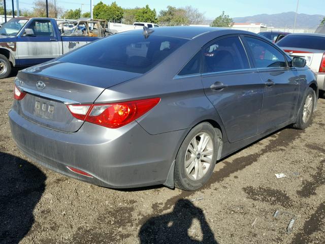 5NPEB4AC7BH280697 - 2011 HYUNDAI SONATA GLS GRAY photo 4