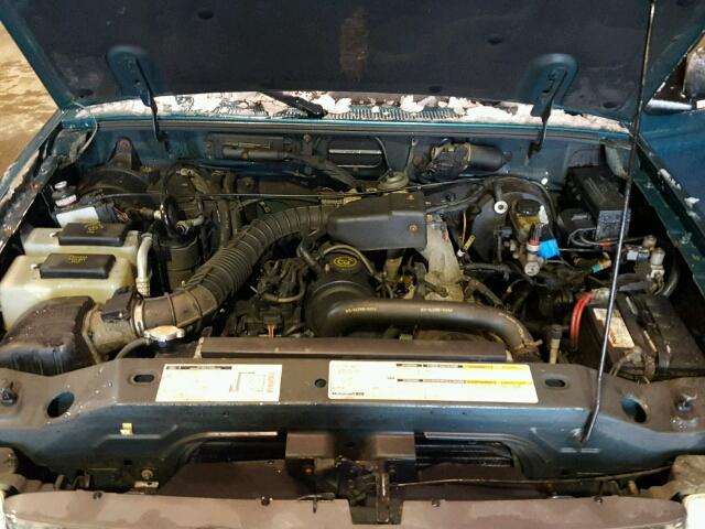 1FTYR10C4WUC52425 - 1998 FORD RANGER GREEN photo 7