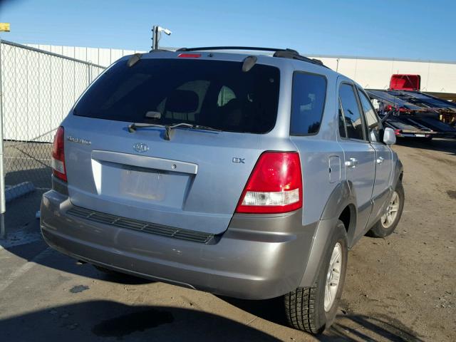 KNDJD733545245585 - 2004 KIA SORENTO EX GRAY photo 4