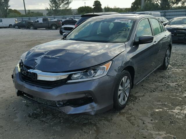 1HGCR2F57HA133766 - 2017 HONDA ACCORD SPO GRAY photo 2