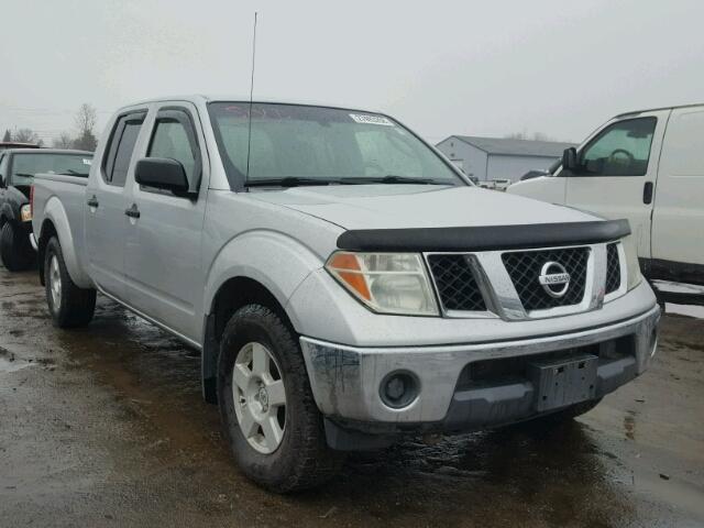 1N6AD09W78C430129 - 2008 NISSAN FRONTIER C SILVER photo 1