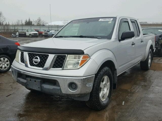 1N6AD09W78C430129 - 2008 NISSAN FRONTIER C SILVER photo 2