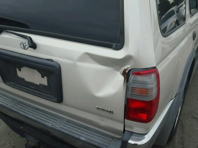 JT3GM84RXY0053539 - 2000 TOYOTA 4RUNNER SILVER photo 9