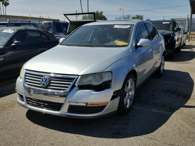 WVWAK73CX6P099648 - 2006 VOLKSWAGEN PASSAT 2.0 SILVER photo 2