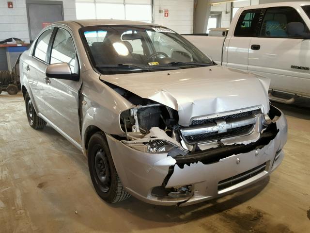KL1TD56687B176732 - 2007 CHEVROLET AVEO BASE Srebrny zdjęcie 1