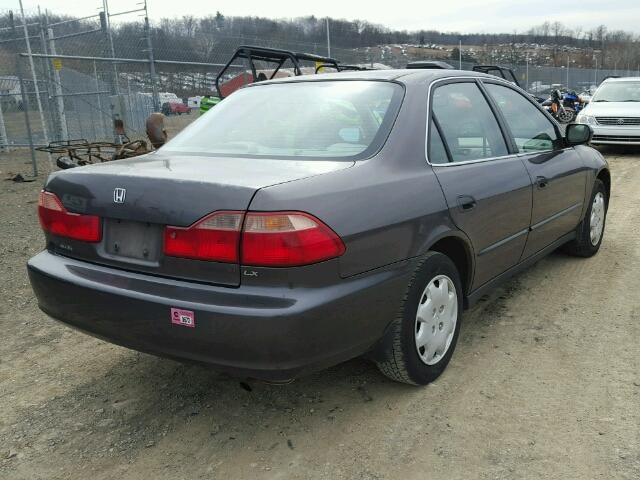 1HGCG6659XA156283 - 1999 HONDA ACCORD LX GRAY photo 4