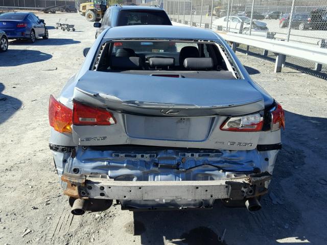 JTHCK262565003790 - 2006 LEXUS IS 250 BLUE photo 9