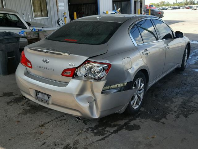 JNKBV61E28M215681 - 2008 INFINITI G35 GOLD photo 4