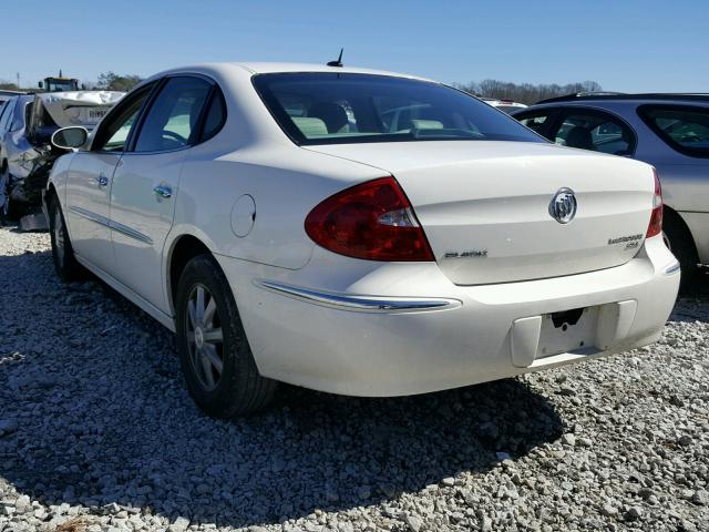 2G4WD582081373651 - 2008 BUICK LACROSSE C WHITE photo 3