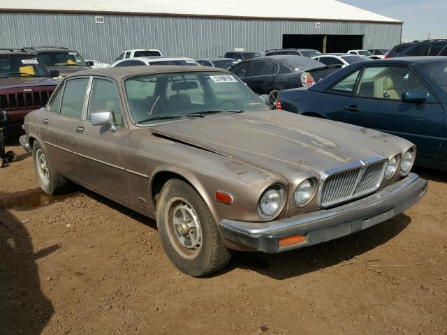 SAJAY1341EC373637 - 1984 JAGUAR XJ6 VANDEN GOLD photo 1