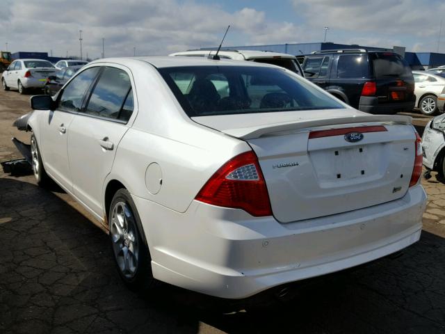 3FAHP0HG3AR165984 - 2010 FORD FUSION SE WHITE photo 3