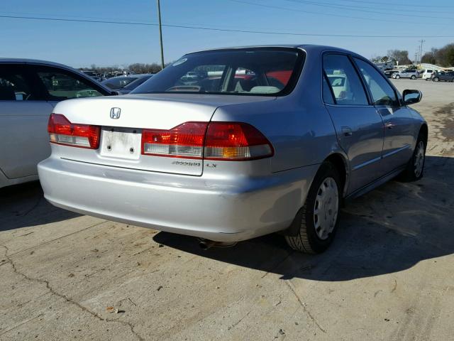 1HGCG66562A039897 - 2002 HONDA ACCORD LX SILVER photo 4