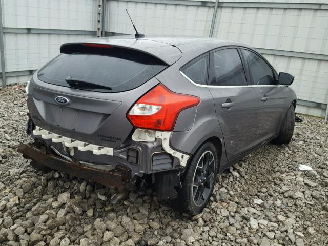 1FAHP3N2XCL464397 - 2012 FORD FOCUS TITA GRAY photo 4