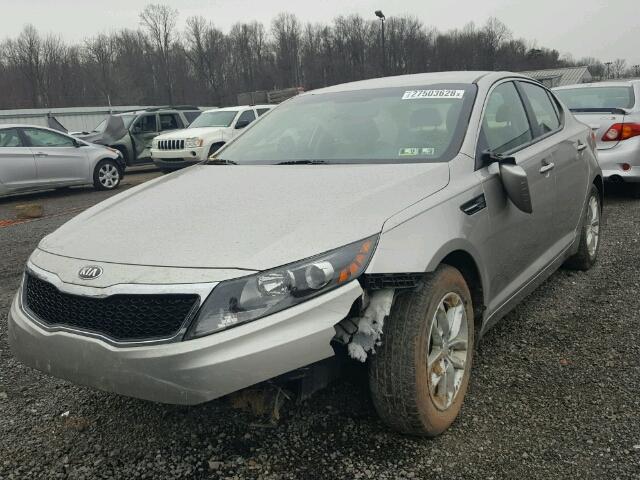 KNAGM4A78D5431553 - 2013 KIA OPTIMA LX GRAY photo 2