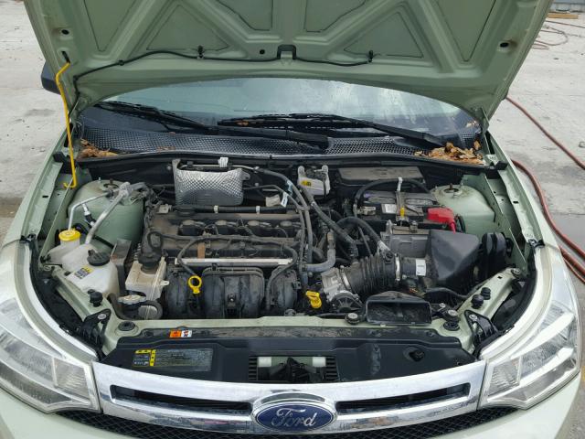 1FAHP3FN1AW198269 - 2010 FORD FOCUS SE GREEN photo 7