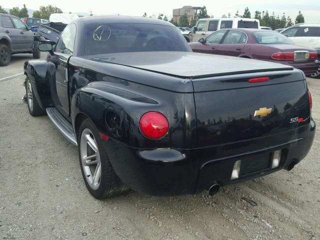 1GCES14P44B109830 - 2004 CHEVROLET SSR BLACK photo 3