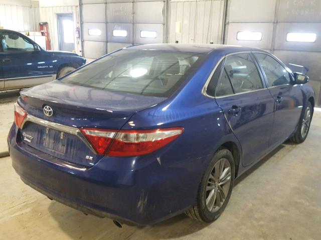 4T1BF1FK2GU509964 - 2016 TOYOTA CAMRY LE BLUE photo 4