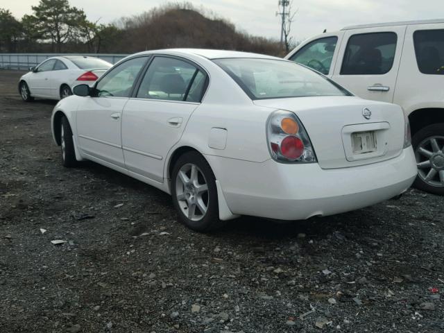 1N4BL11D03C218018 - 2003 NISSAN ALTIMA SE WHITE photo 3