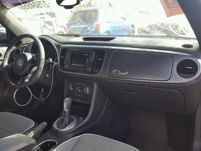 3VW517AT1GM813968 - 2016 VOLKSWAGEN BEETLE S/S 蓝色 照片 9