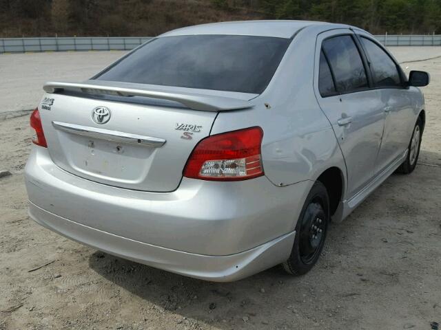 JTDBT923871004328 - 2007 TOYOTA YARIS SILVER photo 4